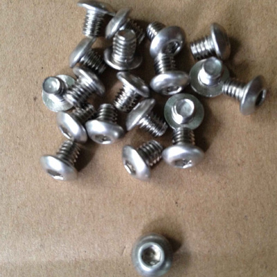 大扁頭內(nèi)六角機絲